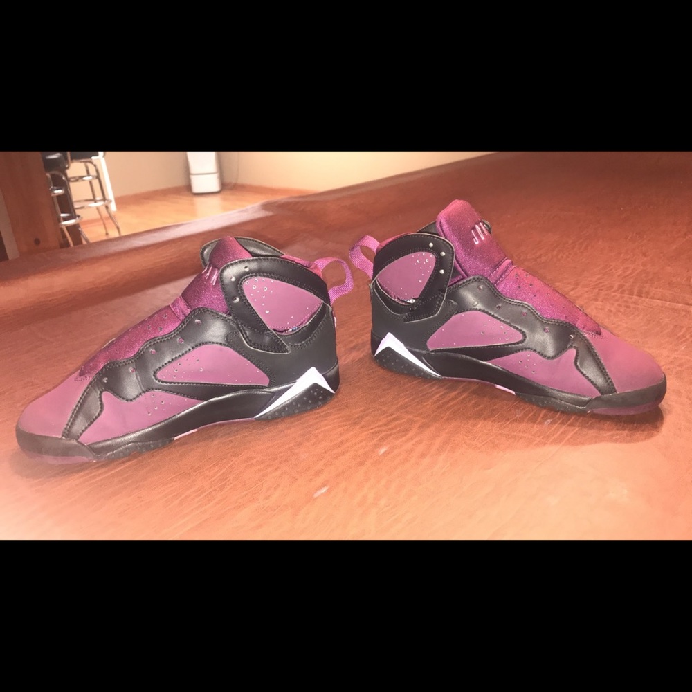 Jordan 7 Retro Mulberry size 6y - Picture 3 of 5